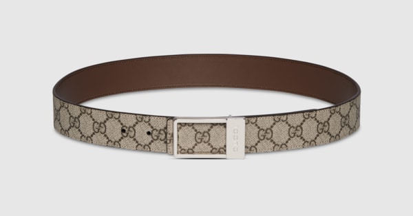 【GUCCI】リベル Reversible belt with rectangular buckle in beige GG Supreme and