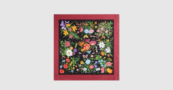 Printed silk twill carré in multicolor | GUCCI® US