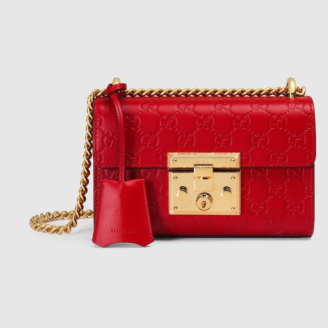 padlock gucci signature shoulder bag