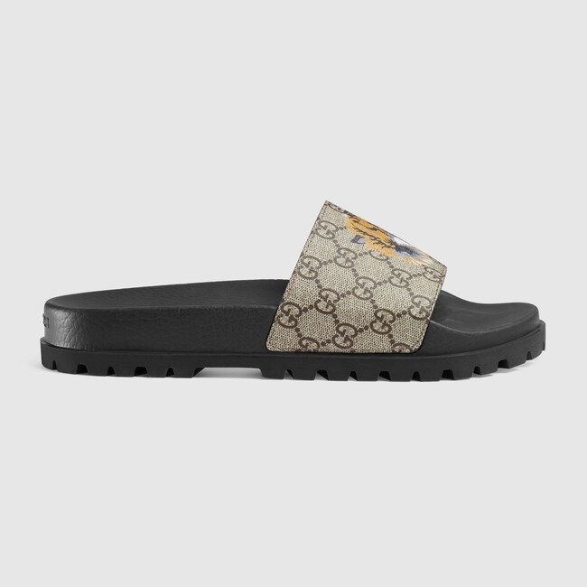 GG Supreme tiger slide sandal