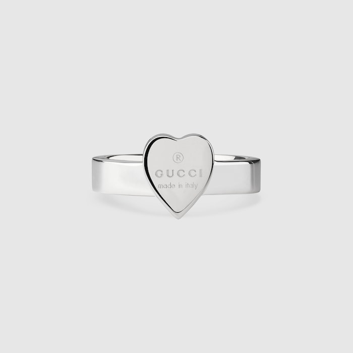 Trademark ring with heart pendant in 925 sterling silver