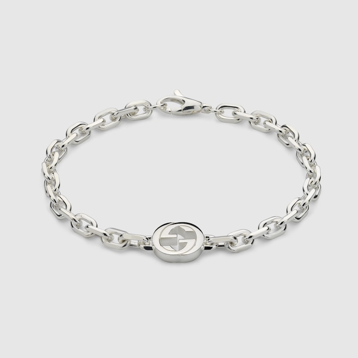 796351_J8400_8106_001_100_0012