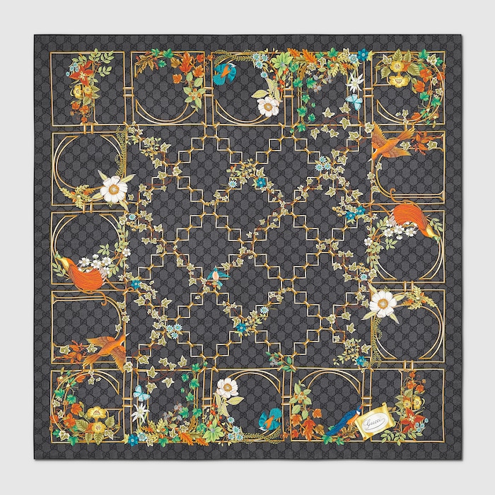 Printed silk twill carré in black | GUCCI® SG
