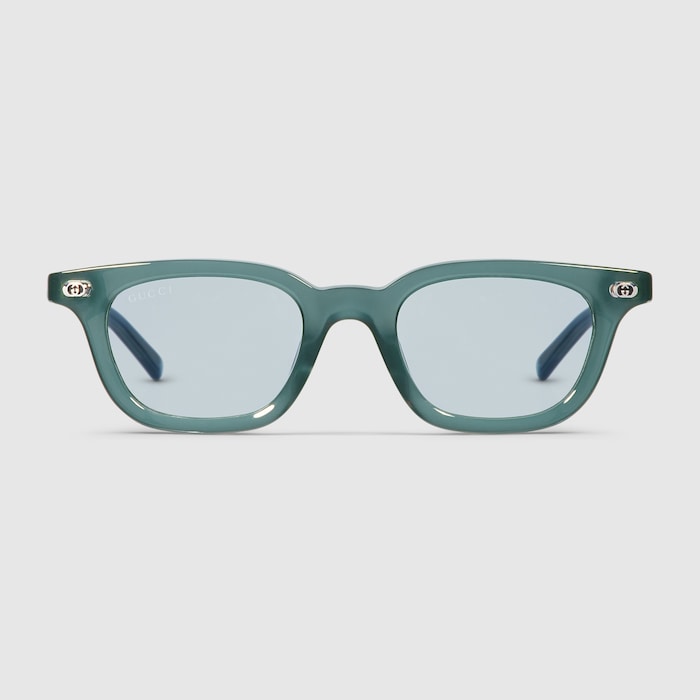 GUCCI OC-9500 チタン製オーバルメガネ Oval frame sunglasses in opal blue | GUCCI® US