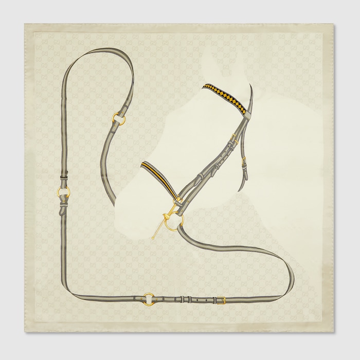 Printed GG silk jacquard carré in beige and ivory | GUCCI® US