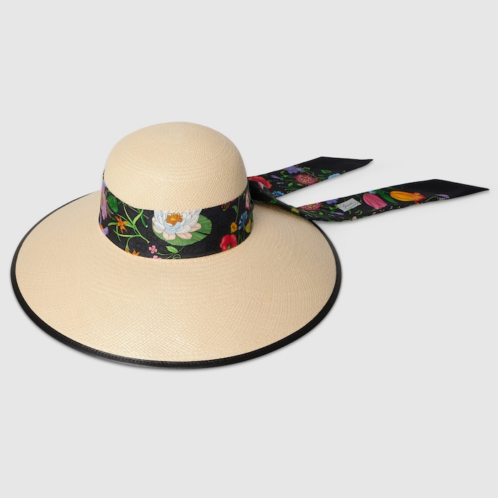 GUCCI 麦わら帽子 花柄リボン Panama twill hat with silk ribbon in light beige | GUCCI® US