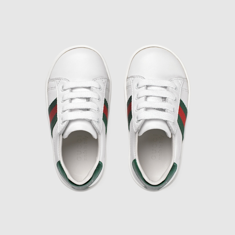 Toddler sneaker with Web