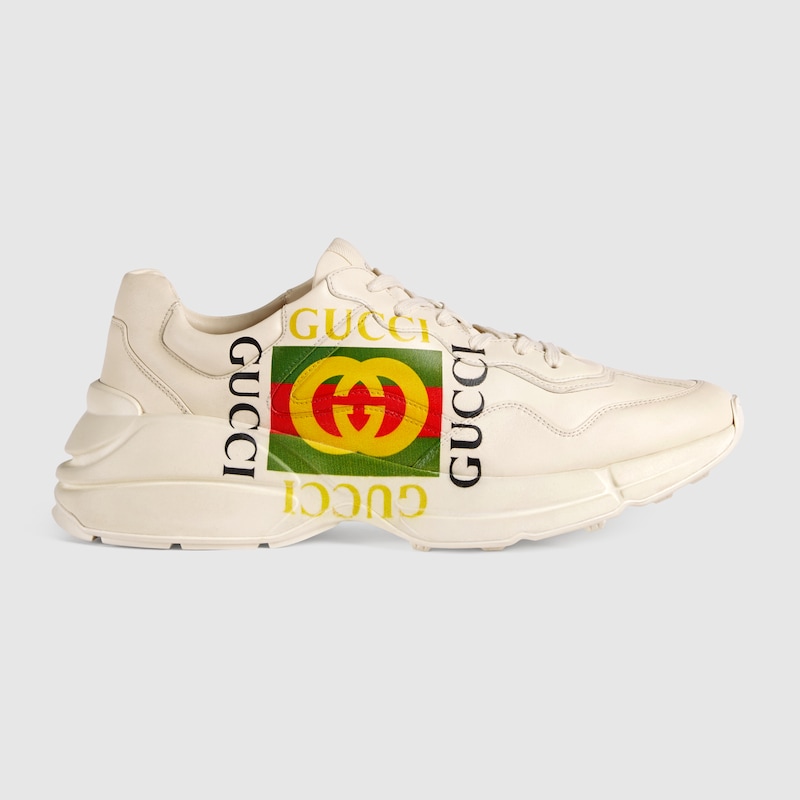 zapatillas con el logo del gallo