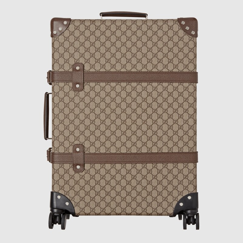 Valigia Globe-Trotter in tessuto GG Supreme misura media in beige ed ebano  | GUCCI® Italia