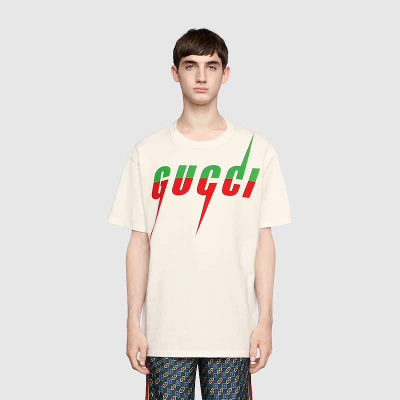 T Shirt Mit Gucci Blade Print In Weisse Baumwolle Gucci De