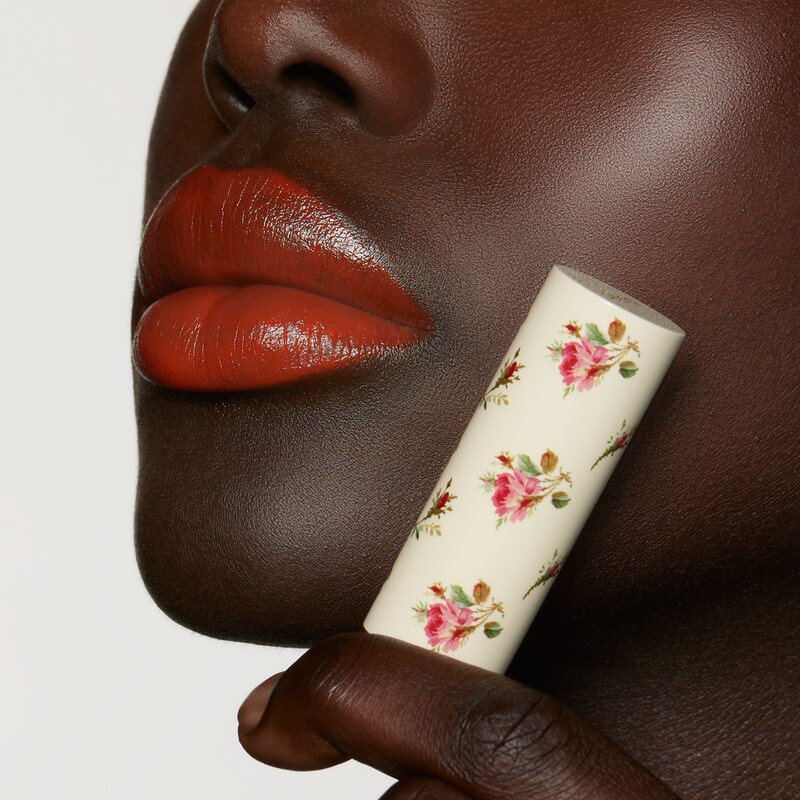 gucci lipstick 302