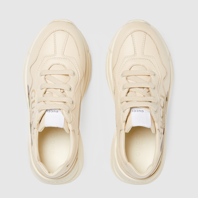 Rhyton Kindersneaker aus Leder mit Gucci Logo in elfenbeinfarbenes Leder |  GUCCI® BE