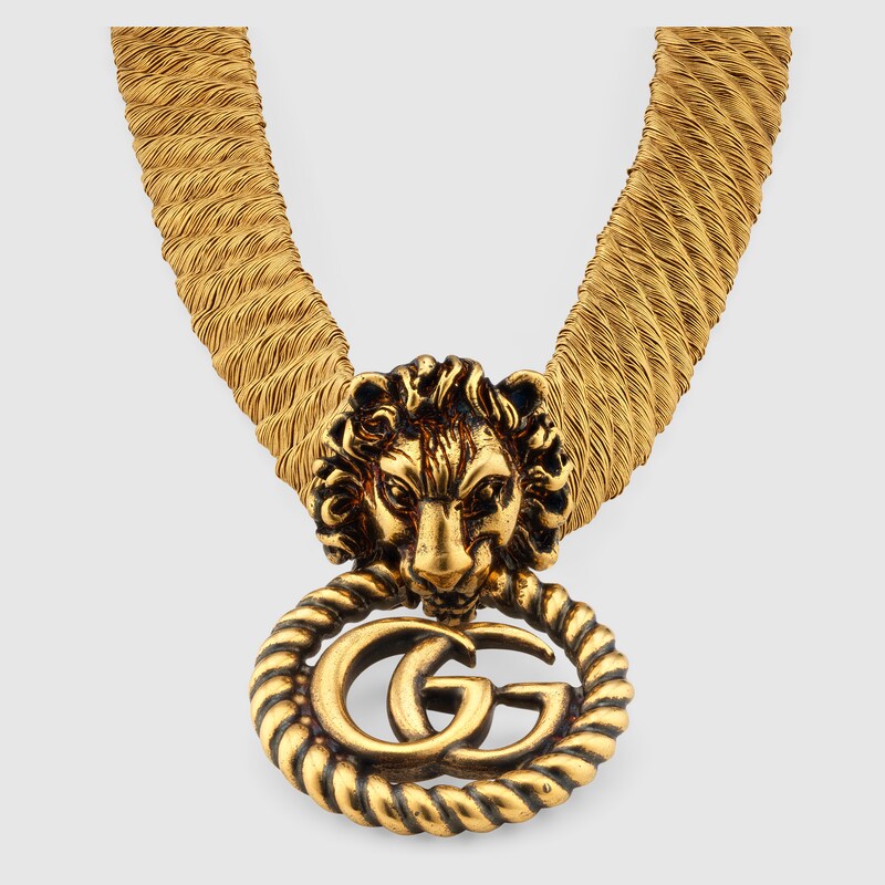 gucci lion choker