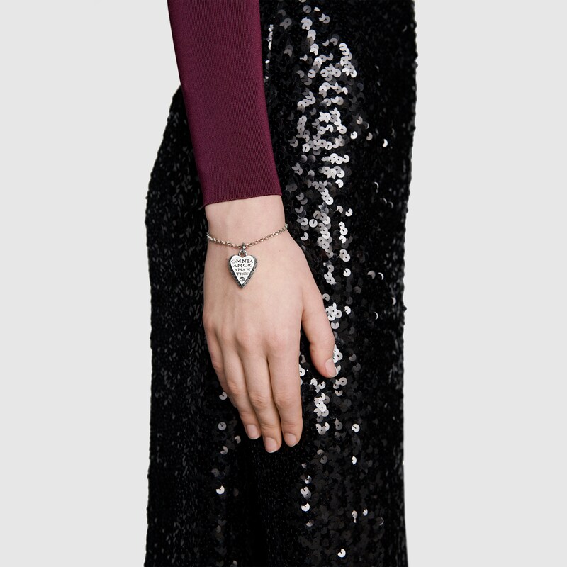 gucci engraved bracelet