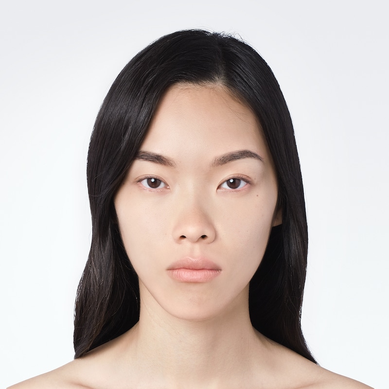 gucci fluide de beaute fini naturel