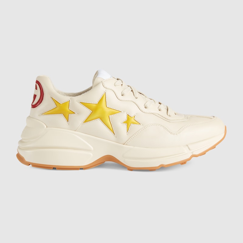 Sneaker Rhyton da uomo con stelle in bianco Demetra | GUCCI® Italia