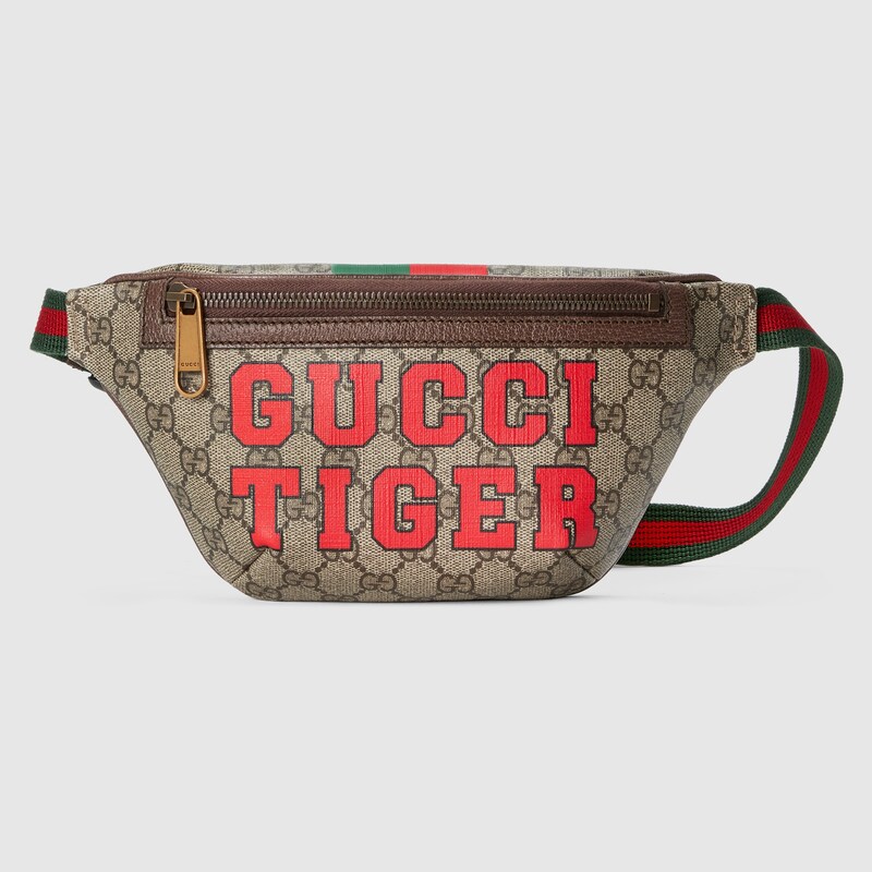 Marsupio GG Gucci Tiger in tessuto Supreme beige ed ebano | GUCCI® Italia