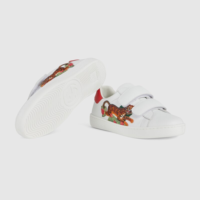 Gucci Tiger sneaker Ace in pelle bianca | GUCCI® Italia