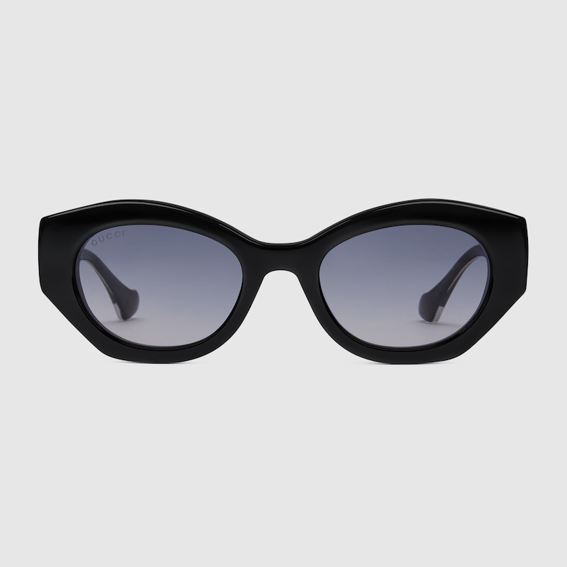 Shop Gucci Sonnenbrille Mit Ovalem Rahmen In Black