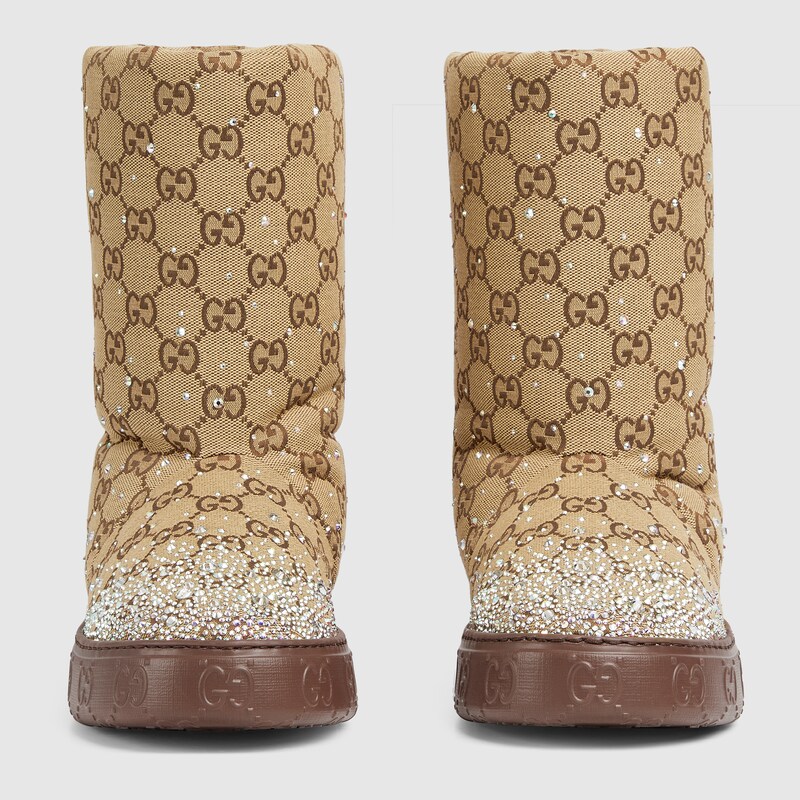 Women's boot with crystals