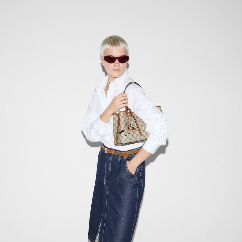 Gucci GG Emblem Medium Tote Bag | Thumbnail 3 Gucci GG Emblem Medium Tote Bag | Thumbnail 3