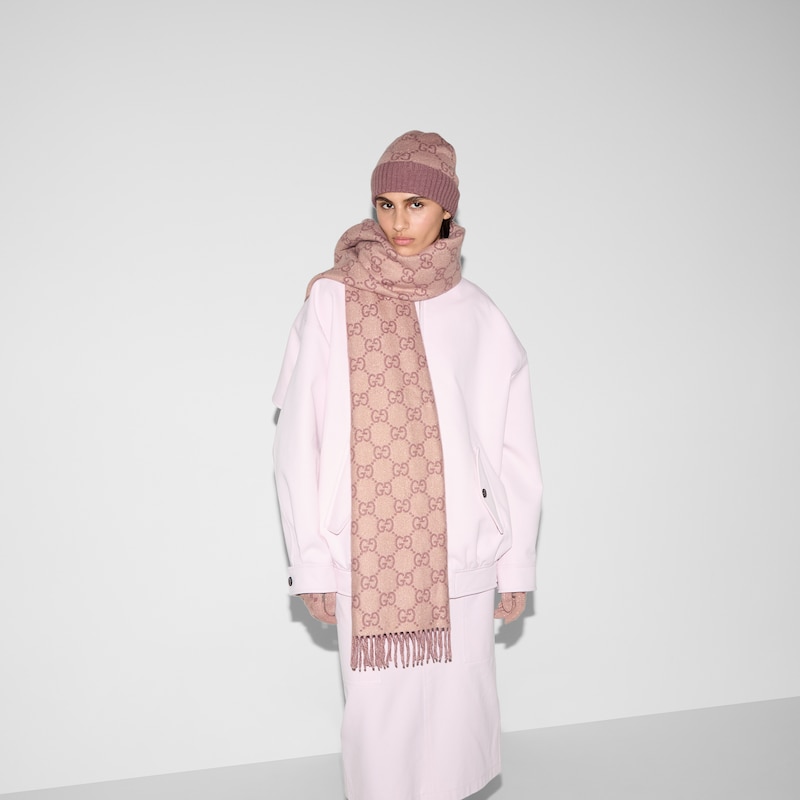 Gucci GG Cashmere Lamé Shawl | Thumbnail 3 Gucci GG Cashmere Lamé Shawl | Thumbnail 3