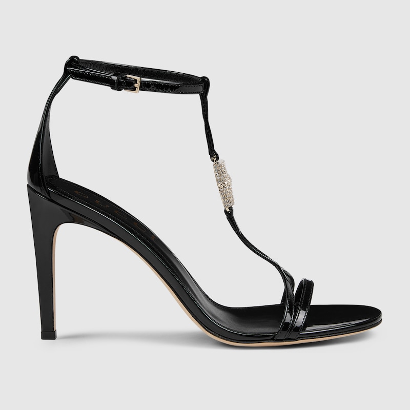 Women's sandal with bamboo