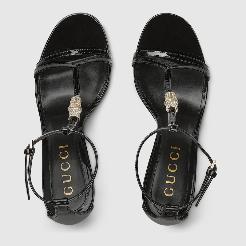Women's sandal with bamboo