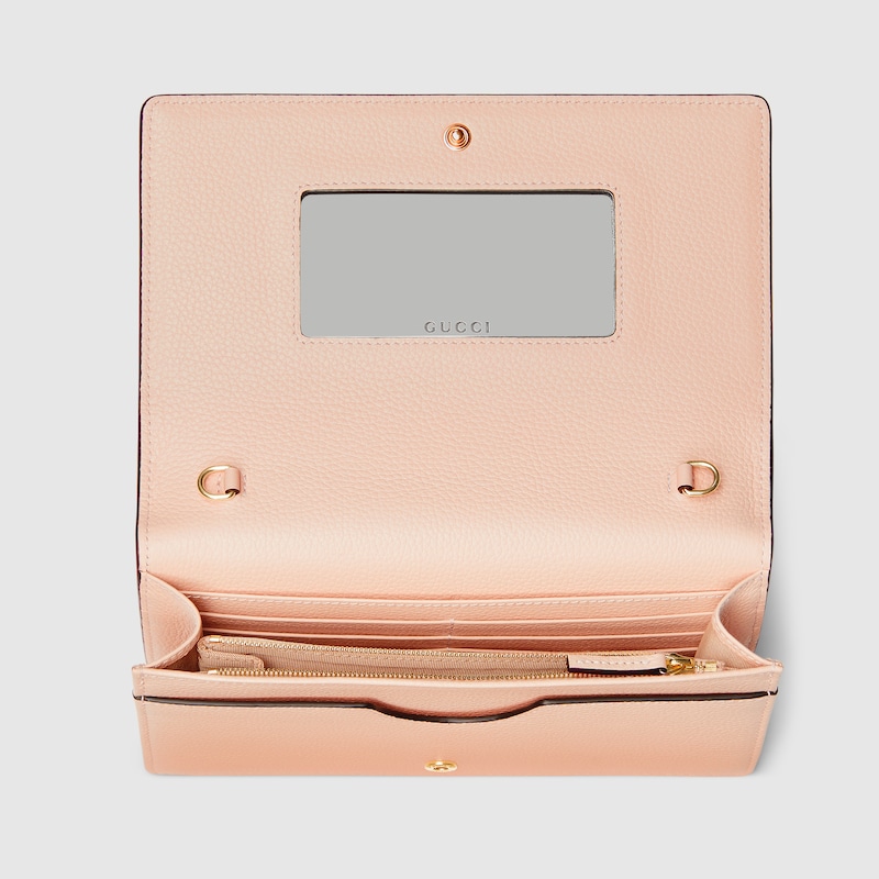 GG Marmont wallet on chain