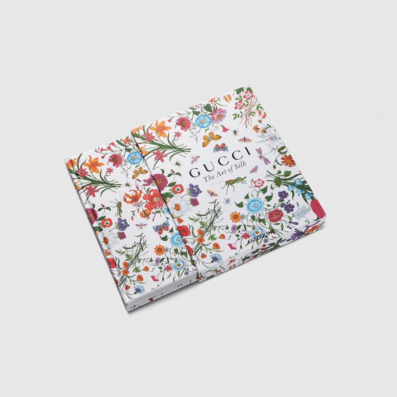 Gucci The Art Of Silk (English)