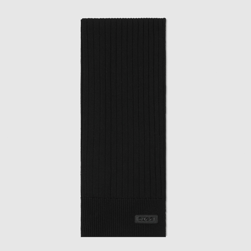 Gucci Knit Wool Scarf With Logo