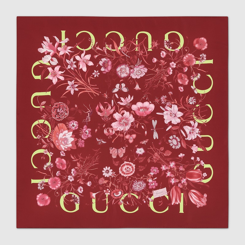 Gucci Printed Silk Twill Carré In Burgundy
