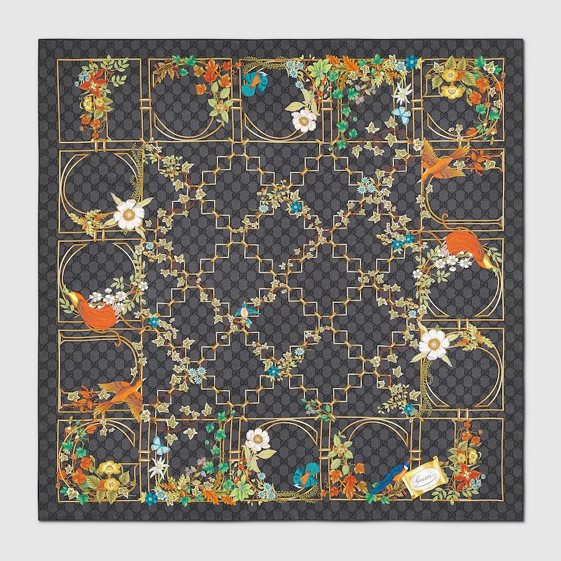 Gucci Printed Silk Twill Carré In Black