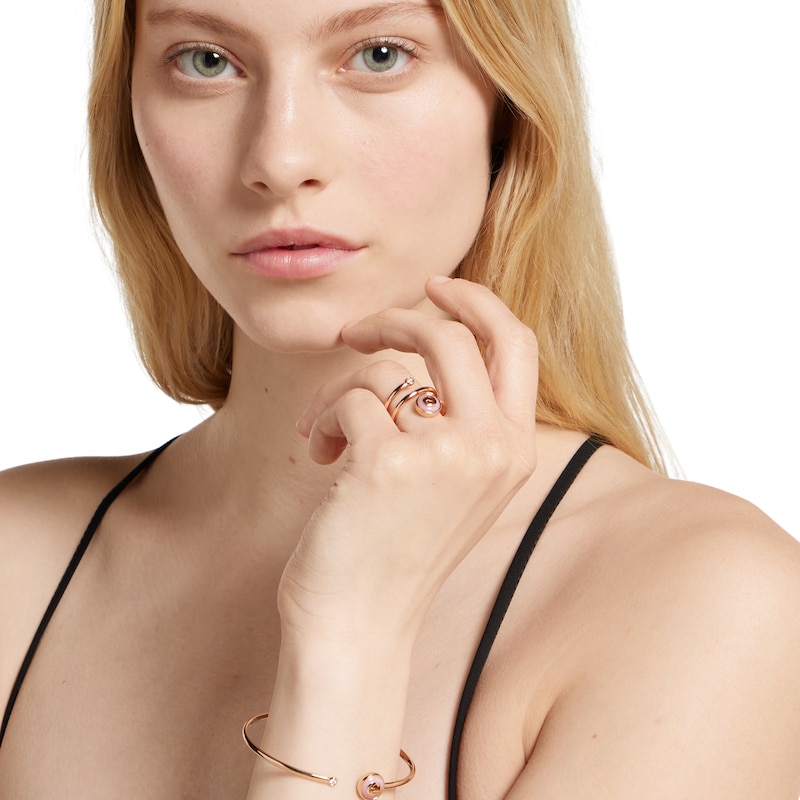 Gucci Interlocking 18k Spiral Ring | Thumbnail 3 Gucci Interlocking 18k Spiral Ring | Thumbnail 3