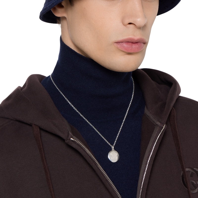 Gucci Blind For Love Pendant Necklace | Thumbnail 3 Gucci Blind For Love Pendant Necklace | Thumbnail 3