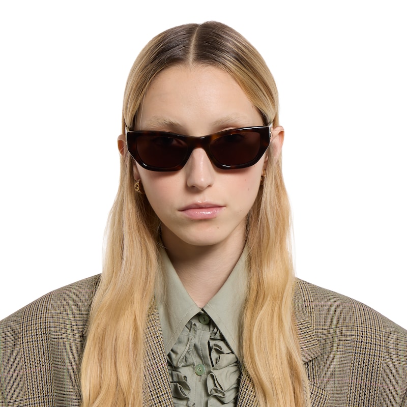 Gucci Cat-eye Sunglasses | Thumbnail 3 Gucci Cat-eye Sunglasses | Thumbnail 3