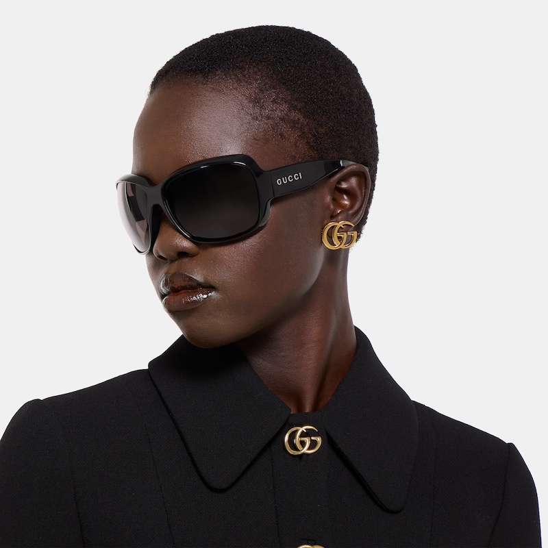 Gucci GG Marmont Stud Earrings | Thumbnail 3 Gucci GG Marmont Stud Earrings | Thumbnail 3
