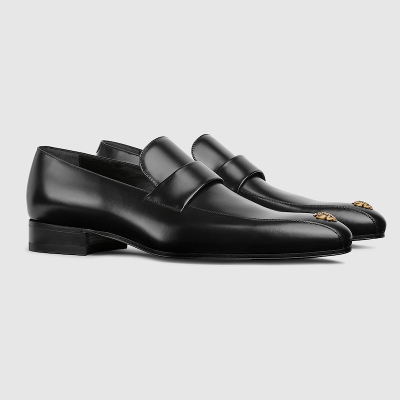 Gucci Loafer With Gucci Crest | Thumbnail 2 Gucci Loafer With Gucci Crest | Thumbnail 2