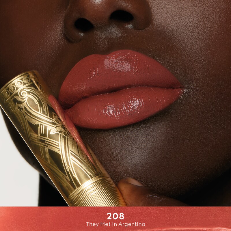 Gucci 208 They Met In Argentina, Rouge À Lèvres Satin Lipstick | Thumbnail 3 Gucci 208 They Met In Argentina, Rouge À Lèvres Satin Lipstick | Thumbnail 3