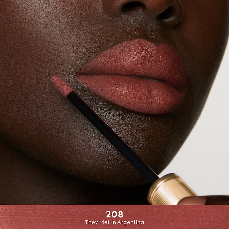 Gucci 208 They Met In Argentina, Rouge À Lèvres Liquide Mat Lipstick | Thumbnail 3 Gucci 208 They Met In Argentina, Rouge À Lèvres Liquide Mat Lipstick | Thumbnail 3