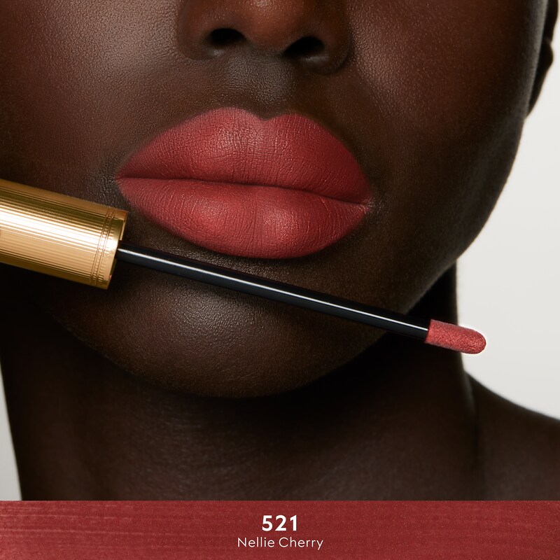 Gucci 521 Nellie Cherry, Rouge À Lèvres Liquide Mat Lipstick | Thumbnail 3