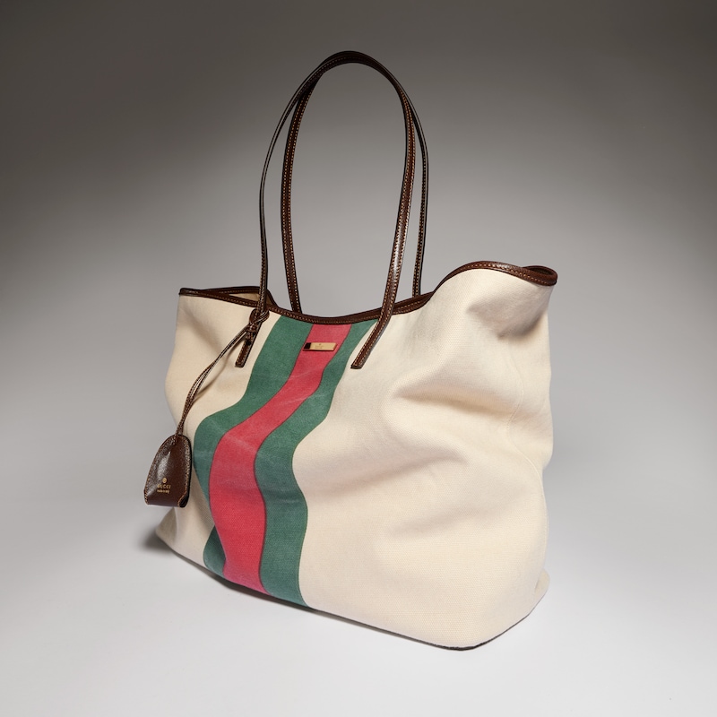 Gucci Tribeca Large Tote Bag With Charm | Thumbnail 3