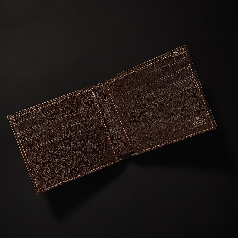 Gucci Essence Classic Bi-fold Wallet | Thumbnail 2 Gucci Essence Classic Bi-fold Wallet | Thumbnail 2