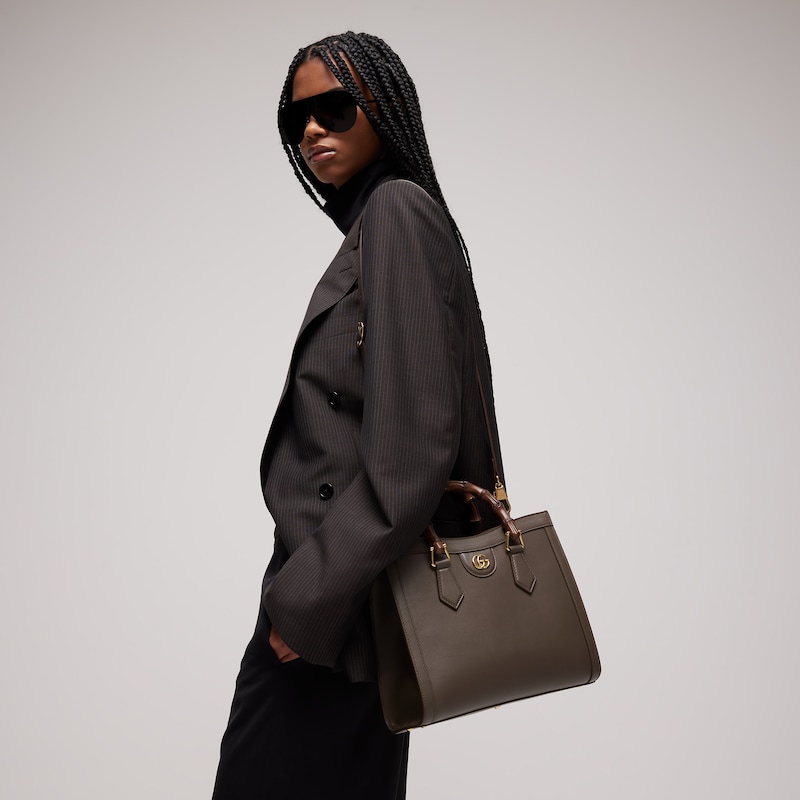 Gucci Diana Medium Tote Bag | Thumbnail 3 Gucci Diana Medium Tote Bag | Thumbnail 3