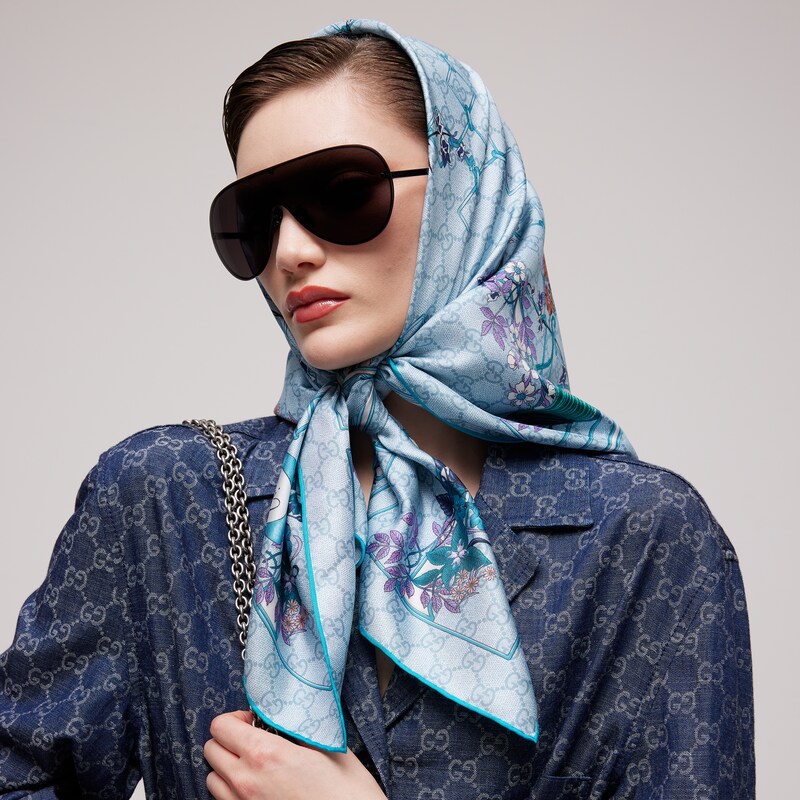 Gucci Printed Silk Twill Carré | Thumbnail 2 Gucci Printed Silk Twill Carré | Thumbnail 2