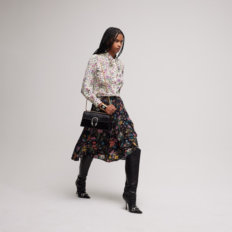 Gucci Printed Silk Shirt With Bow | Thumbnail 2 Gucci Printed Silk Shirt With Bow | Thumbnail 2