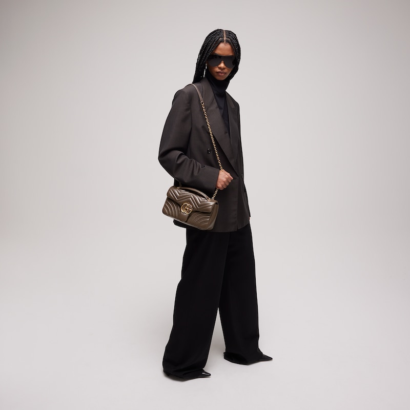 Gucci GG Marmont Medium Shoulder Bag | Thumbnail 3 Gucci GG Marmont Medium Shoulder Bag | Thumbnail 3
