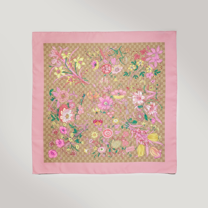Gucci Printed GG Silk Twill Carré | Thumbnail 3 Gucci Printed GG Silk Twill Carré | Thumbnail 3
