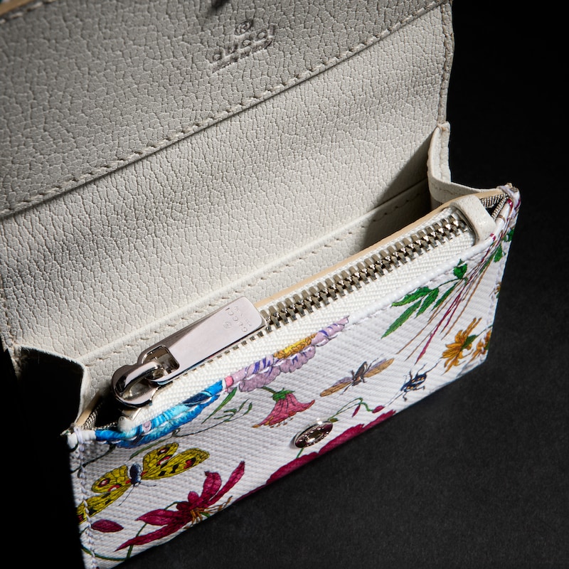 Gucci Flora-motif Bi-fold Card Case | Thumbnail 2 Gucci Flora-motif Bi-fold Card Case | Thumbnail 2