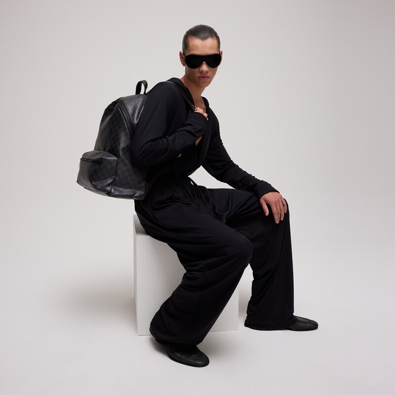 Gucci Essence Classic Medium Backpack | Thumbnail 2